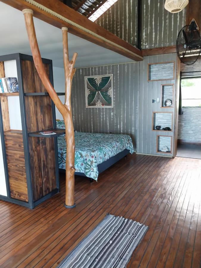 ウツロア Fare Mahi Mahi Bed & Breakfast エクステリア 写真