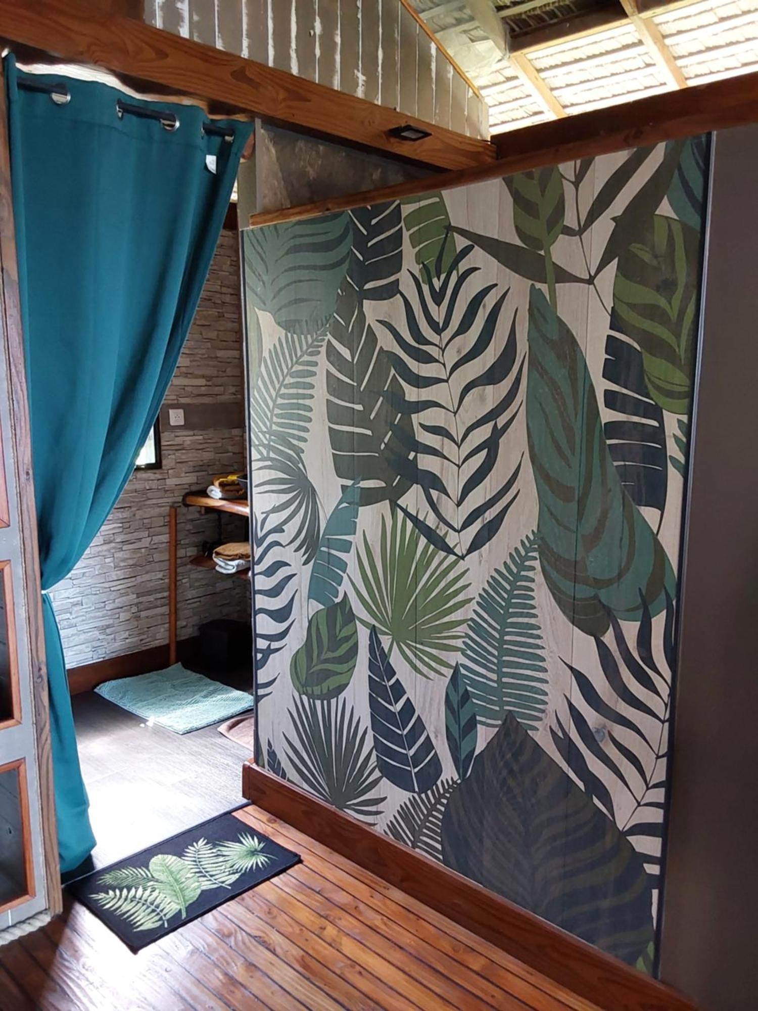 ウツロア Fare Mahi Mahi Bed & Breakfast エクステリア 写真